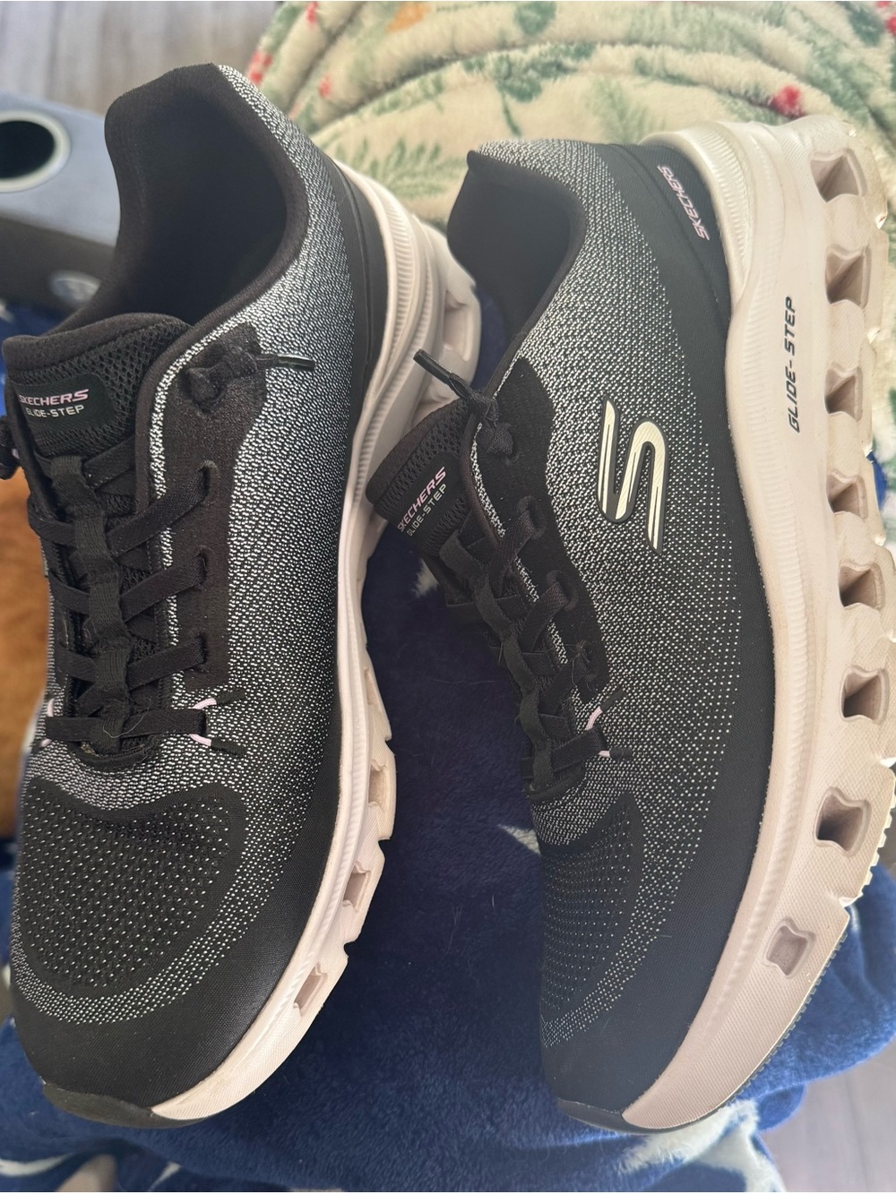Skechers Black and Gray Glide-Step Women's Athletic Sneakers